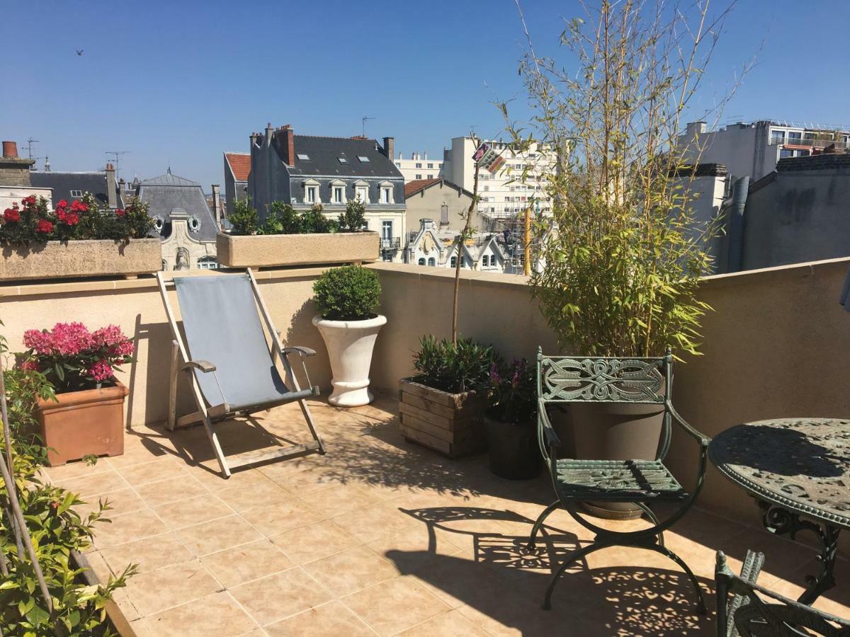 Eagles Nest - Studio W 15M Terrace - Hyper Centre Apartment Reims Bagian luar foto